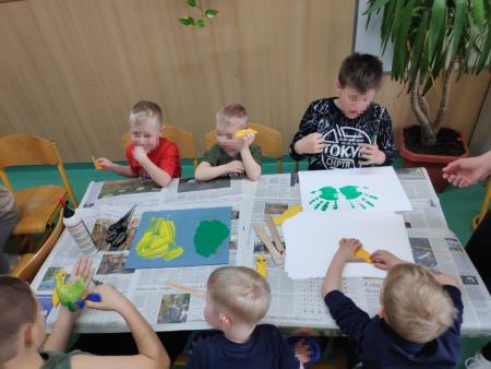 Obisk otrok iz vrtca Mavrica v OSPP, foto OSPP Mirna (6)